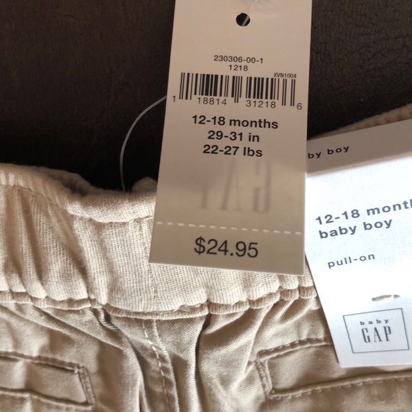 GAP baby boy pull-on shorts - Picture 6 of 6